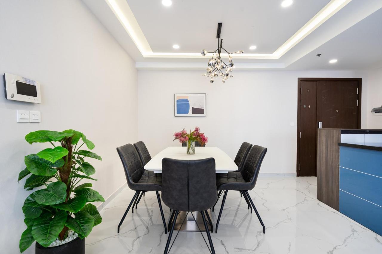 Homet Saigon Rivergate - Free Pool & Gym & Pickup Services Ho Chi Minh City Bagian luar foto